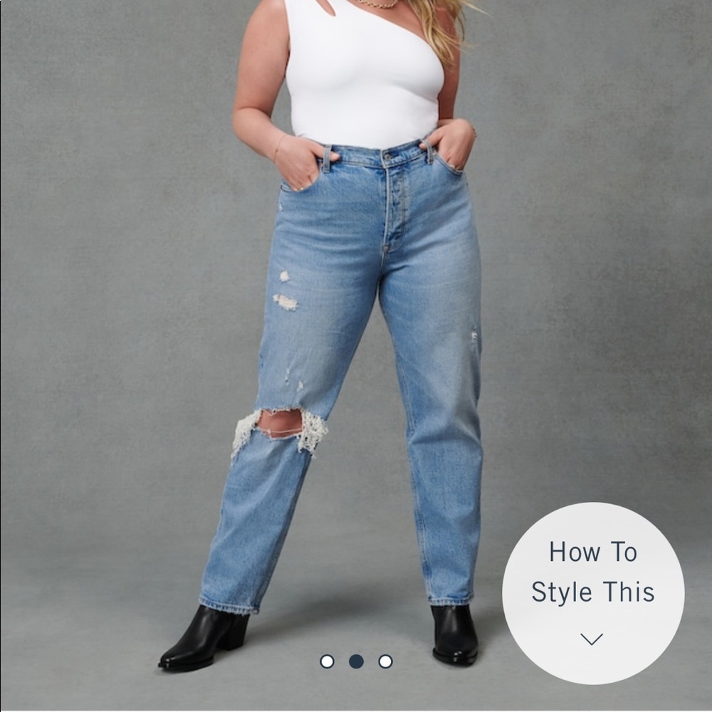 Abercrombie & Fitch Curve Love The Dad High Rise Jeans